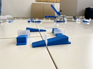 Obrázek 2 produktu Spony nivelační na obklady a dlažbu Acara, 2mm, 100ks