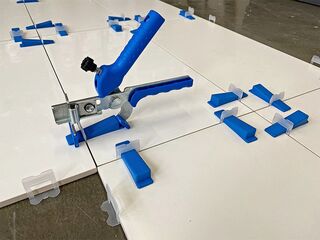 Obrázek 3 produktu Spony nivelační na obklady a dlažbu Acara, 2mm, 100ks