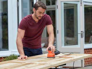 Obrázek 5 produktu Bruska excentrická 230W BEW210-QS Black & Decker