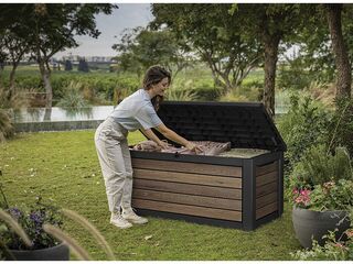 Obrázek 1 produktu Box SIGNATURE HORIZONTAL, walnut 630 L