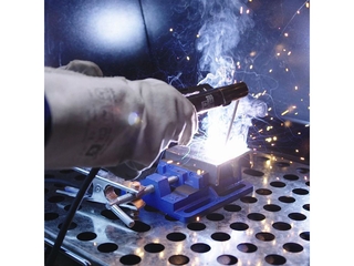Obrázek 4 produktu Svářečka invertorová UNI-MIG 125 SYN Güde