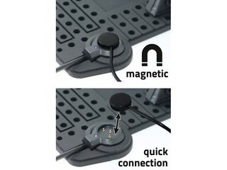 Obrázek 3 produktu Držák telefonu s podložkou a nabíjecím kabelem