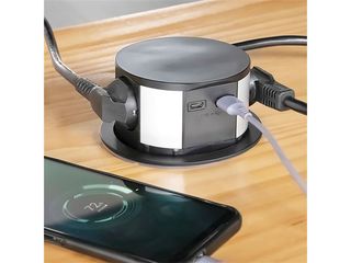 Obrázek 4 produktu Zásuvka výsuvná 3z + USB A+C