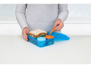 Obrázek 3 produktu Krabička tříkomorová s nádobou na jogurt a 2 tácky SM.Lunch 1,65 l