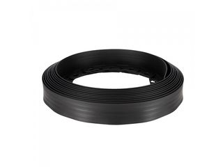 Obrázek 2 produktu Obrubník FLEX EDGE 10 m černý +15 upevňovacích kolíků
