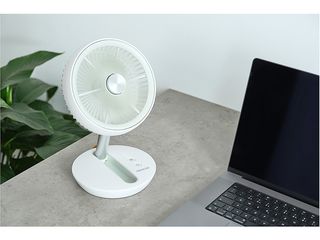 Obrázek 18 produktu Ventilátor stolní aku SFE 0773WH SENCOR