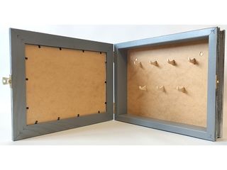 Obrázek 1 produktu Skříňka na klíče šedé dřevo, bylinky, 25x31 cm