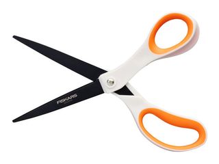 Obrázek 1 produktu Nůžky univerzální nepřilnavé Fiskars Titanium, 21 cm