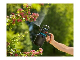 Obrázek 3 produktu Postřikovač tlakový Gardena 1,25 l