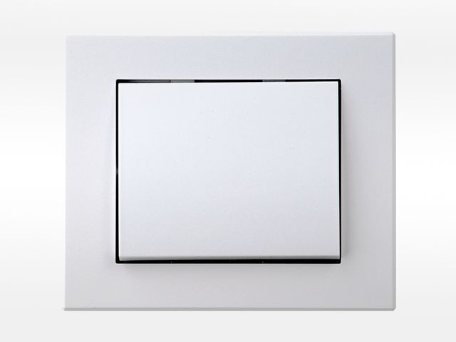 Obrázek produktu Vypínač univerzální ř.6 bílá CUBE