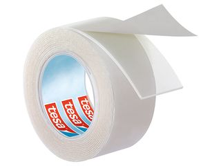 Páska montážní oboustranná na sklo 1,5m x 19mm nosnost 20kg/m