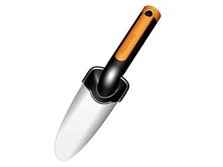 Lopatka přesazovací Fiskars Premium