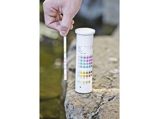 Rychlý test 6 v 1 (pH, GH, KH, CL, NO2, NO3)