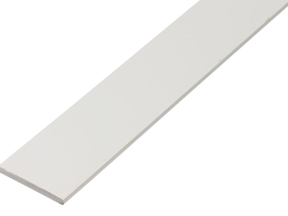 Profil plat blanc en PVC 20x2mm longueur 2,05m pour mobilhome