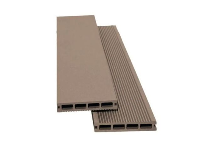 Obrázek produktu Prkno terasové WPC Unvoc čokoládově hnědá, 23x146x4000mm