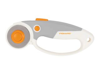 Kolečko řezací s okem Fiskars Titanium, prům. 45 mm