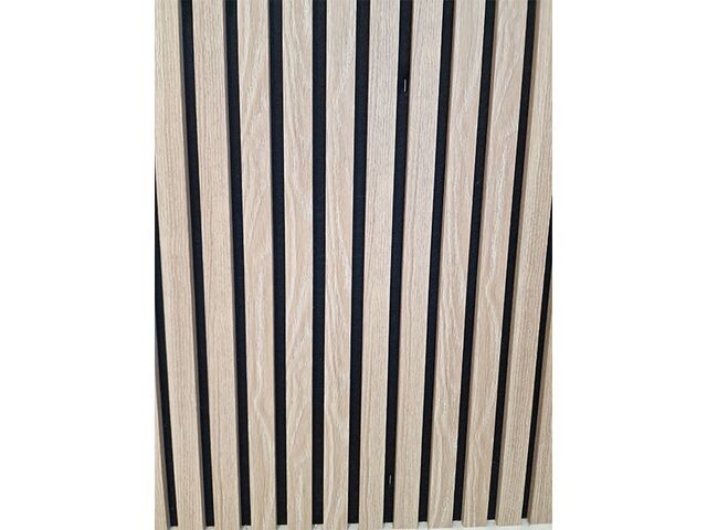 Obrázek produktu Panel obkladový akustický DESIGN dub přírodní světlý, 18x600x2400, bal.1,44m2