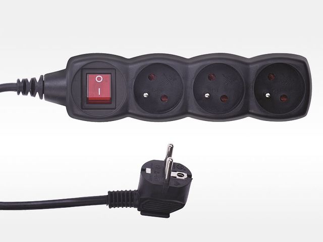 Obrázek produktu Prodlužovací kabel 3 zásuvky s vypínačem - černý